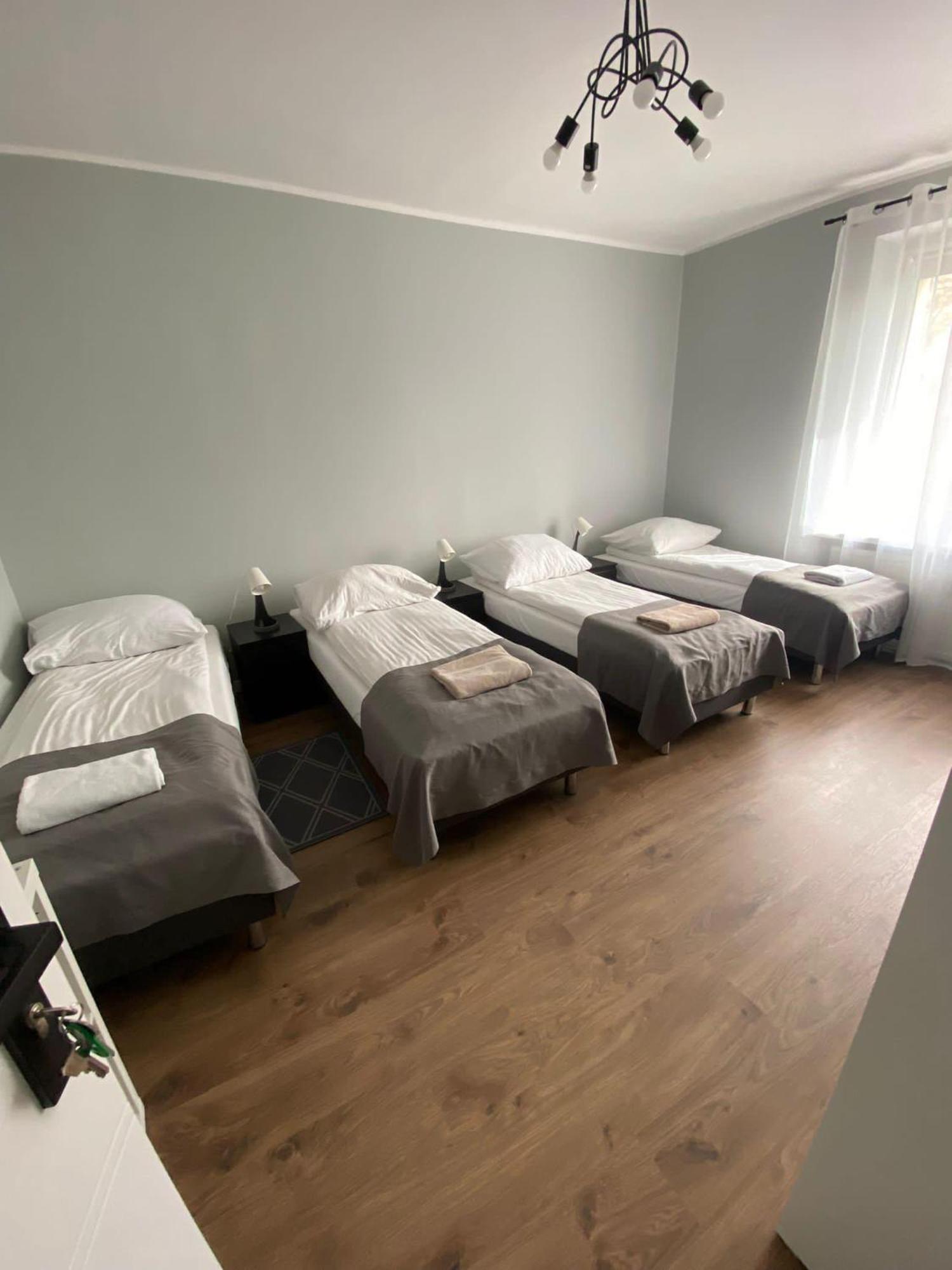 Villa Rosa Познань Экстерьер фото