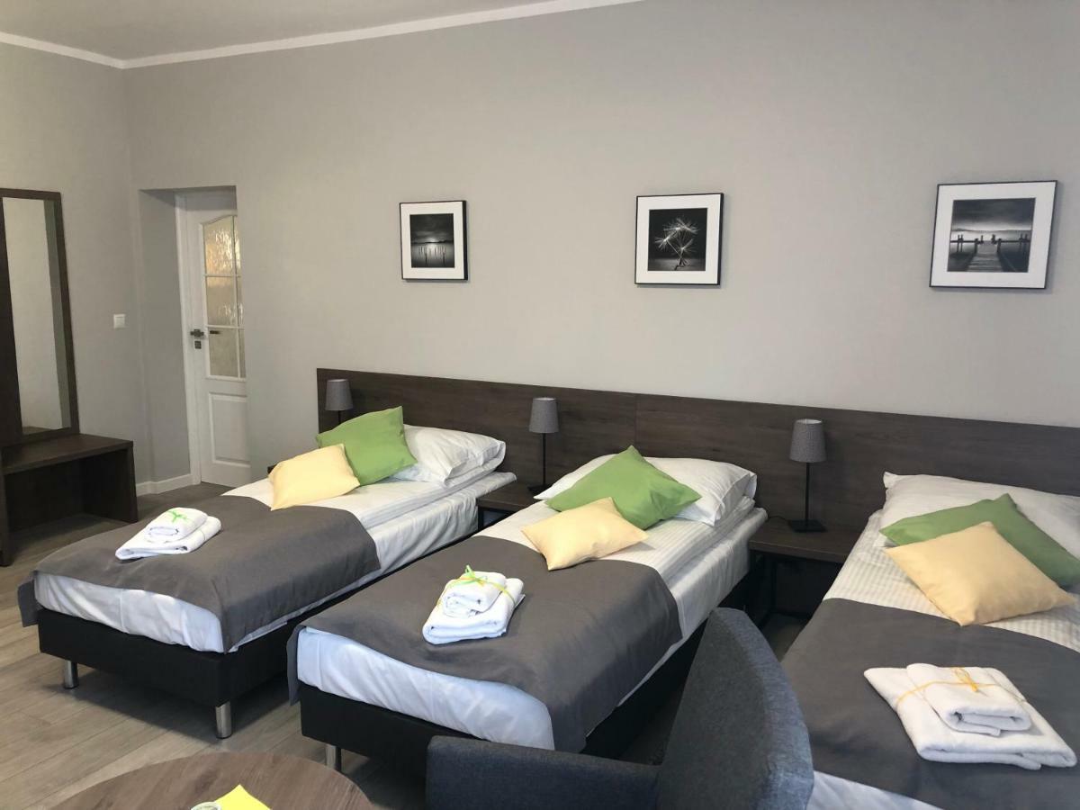 Villa Rosa Познань Экстерьер фото