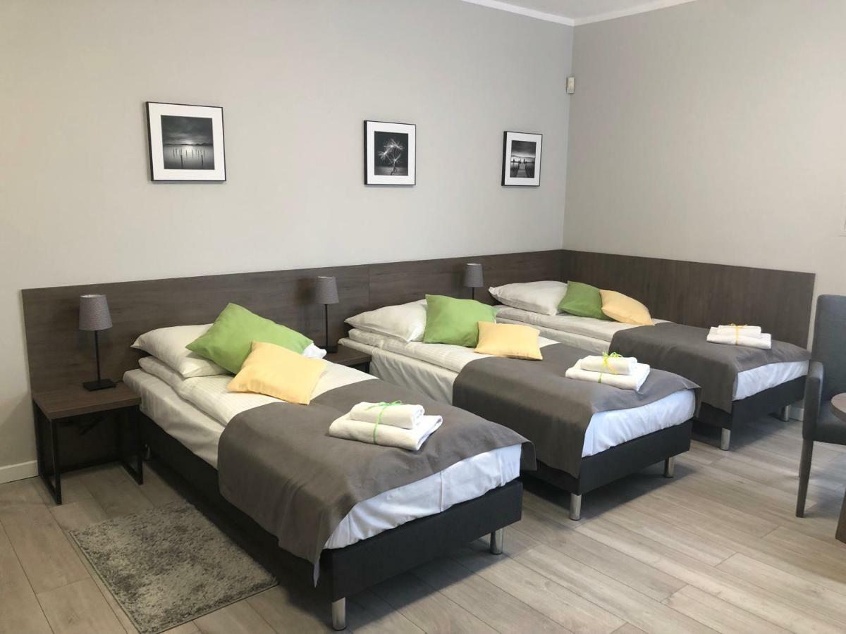 Villa Rosa Познань Экстерьер фото